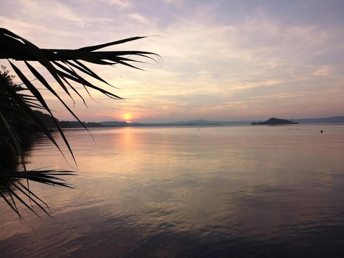 Appartamento Miralago Bolsena Luaran gambar
